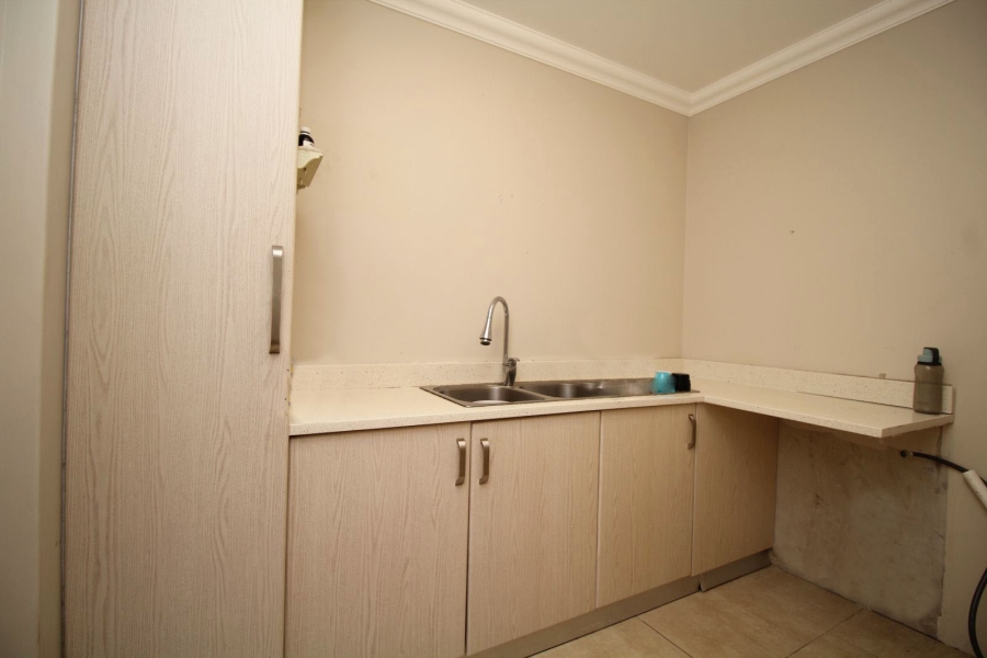 3 Bedroom Property for Sale in Blue Lagoon Western Cape